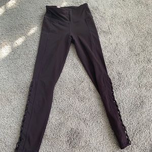 DYI leggings (plum colored)